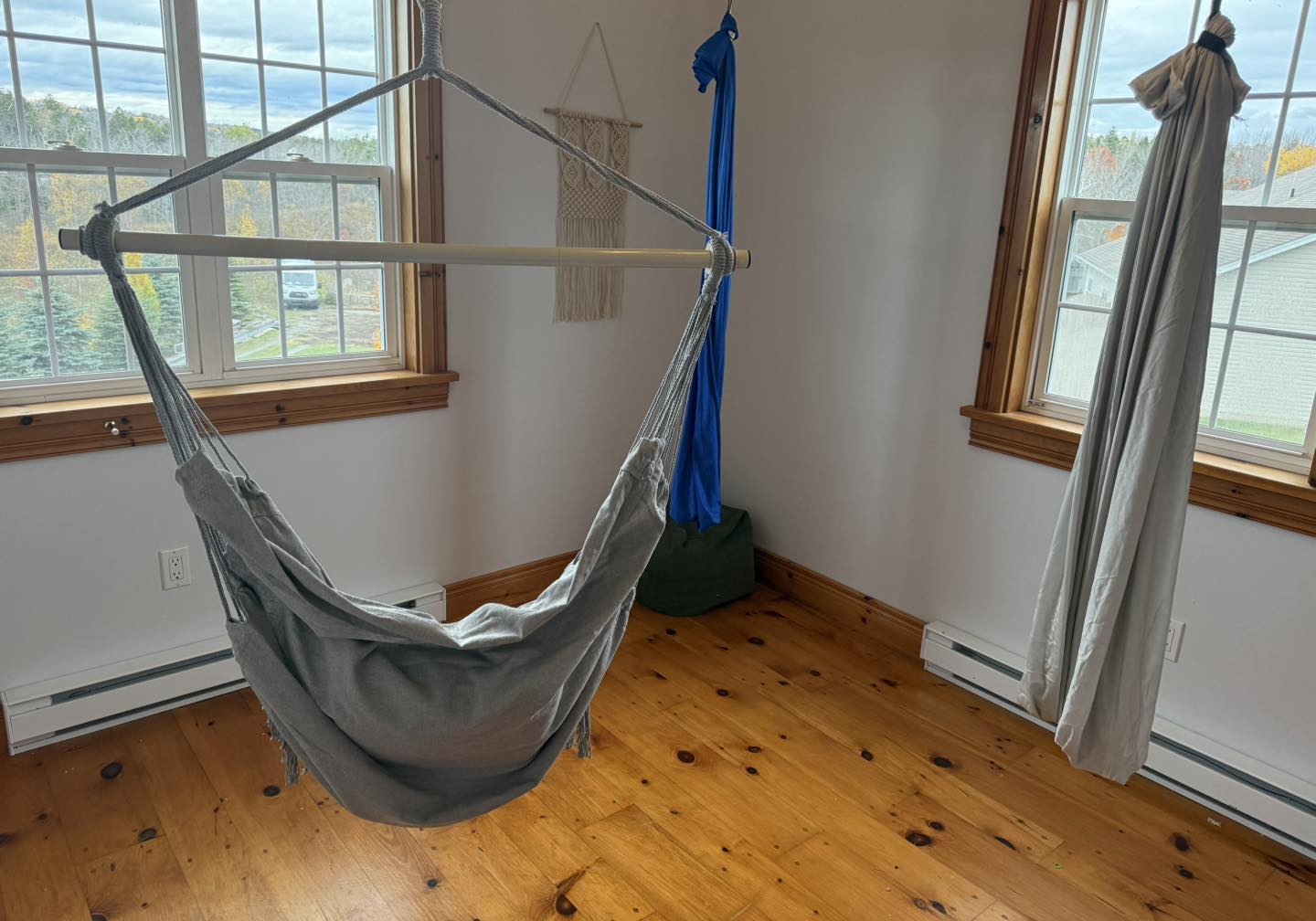 Hammock Room - Natural light creates a peaceful atmosphere